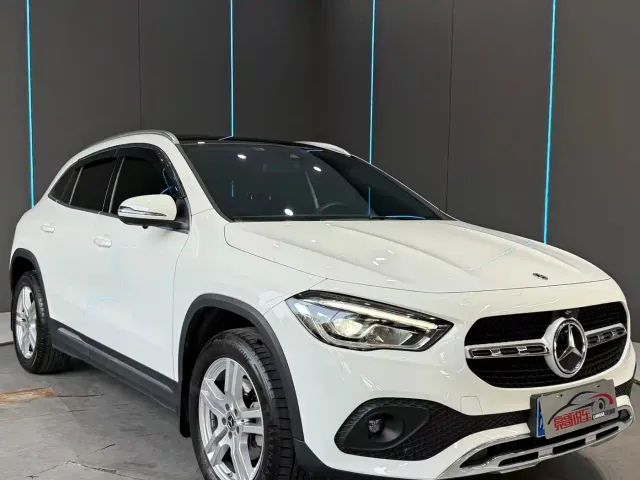 Mercedes-Benz GLA-Class — Фото автомобиля 3