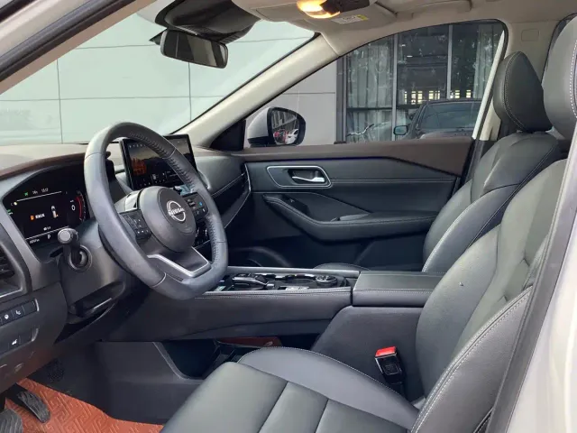 Nissan X-Trail — Фото автомобиля 4