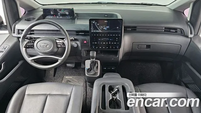 Hyundai Staria Staria L3.5 Tourer 11 мест — Фото автомобиля 7