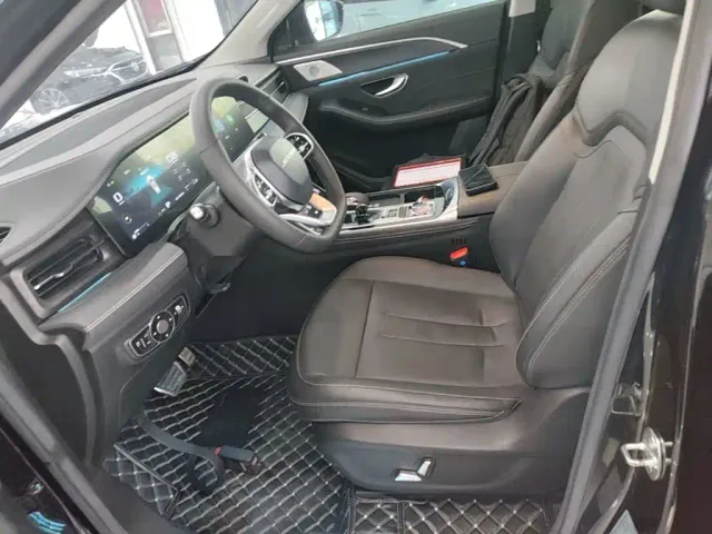 Jetour X90 — Фото автомобиля 14