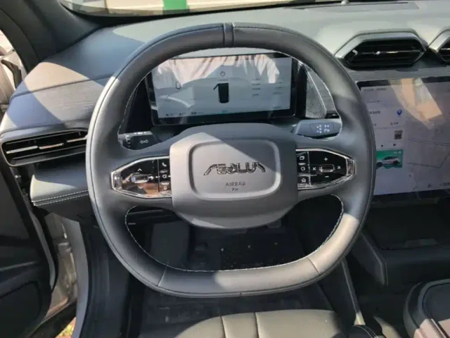 Dongfeng Fengshen L7 — Фото автомобиля 10