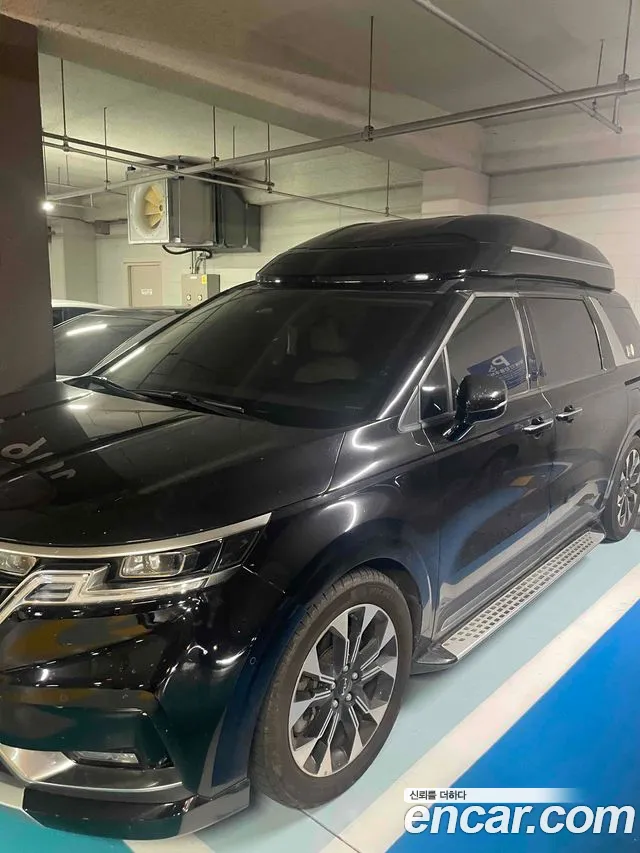 Фотография автомобиля — Kia Carnival Generation 4