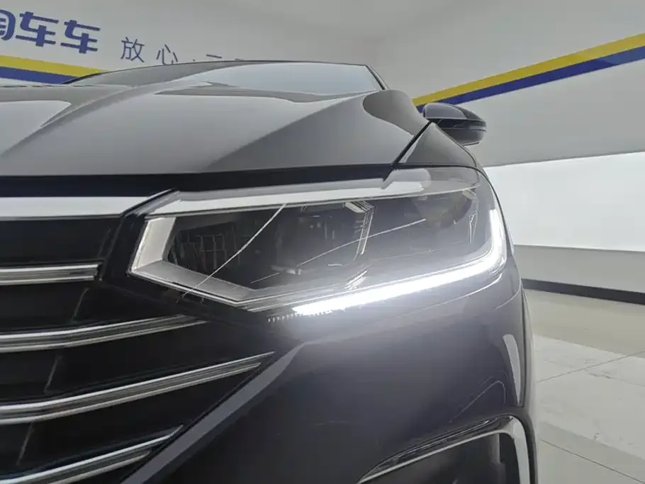 Volkswagen Lavida 2024 Model 1.5L Automatic 5 Million Edition — Фото автомобиля 5