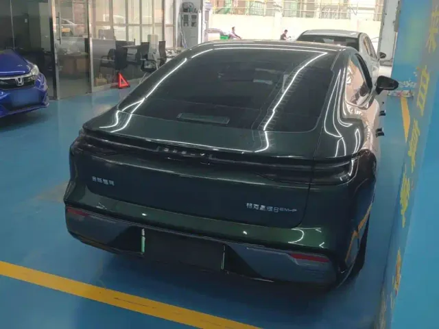 Geely Galaxy Xingyao 8 — Фото автомобиля 6