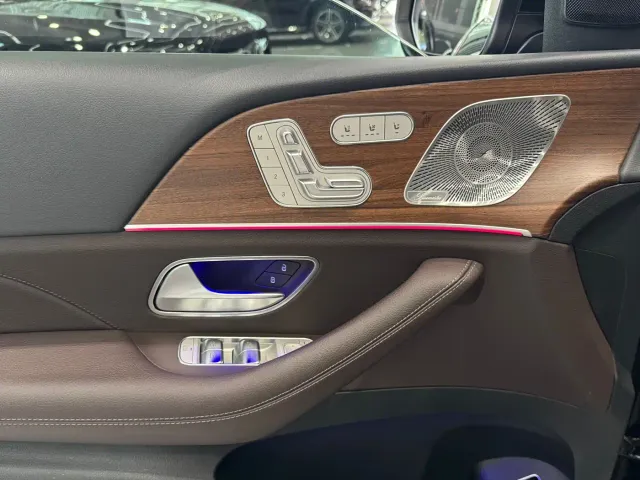 Mercedes-Benz GLS-Class — Фото автомобиля 7