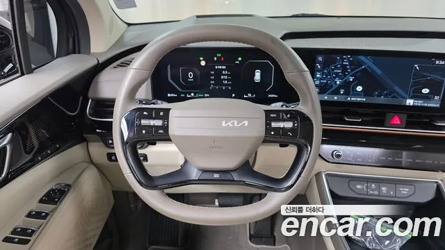 Kia Carnival Generation 4 — Фото автомобиля 13