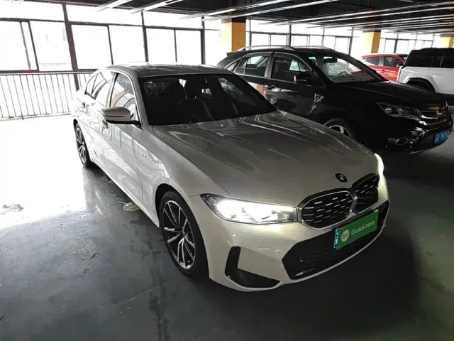 BMW 3 Series — Фото автомобиля 3