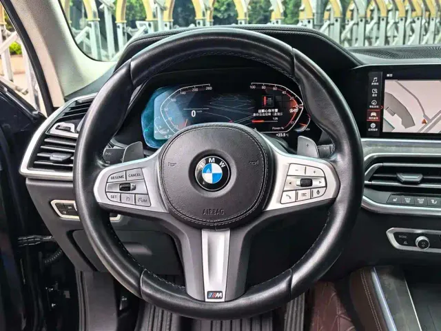 BMW X5 — Фото автомобиля 14
