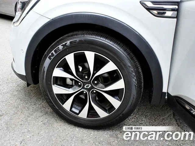 Renault Korea XM3 — Фото автомобиля 2