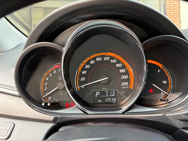 Toyota YARiS L Zhi Xuan — Фото автомобиля 19