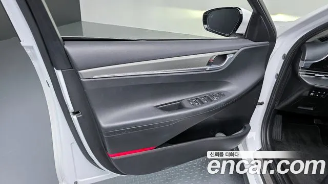 Hyundai Grandeur Новый Grandeur IG — Фото автомобиля 24