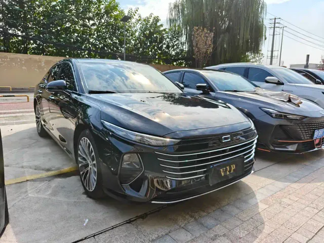 Bestune B70 — Фото автомобиля 3