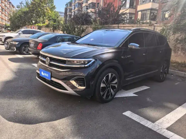 Фотография автомобиля — Volkswagen Talagon