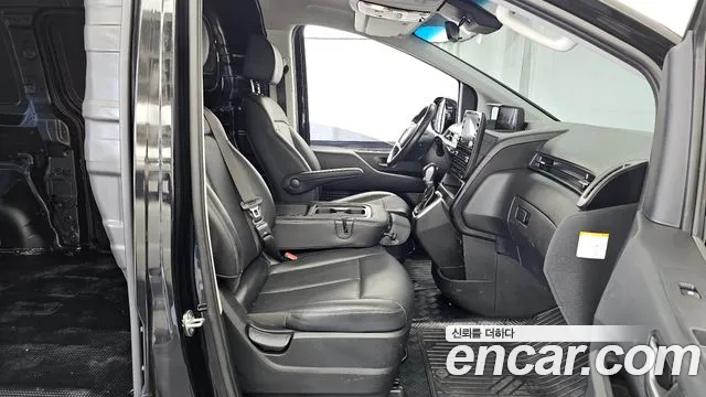 Hyundai Staria — Фото автомобиля 17