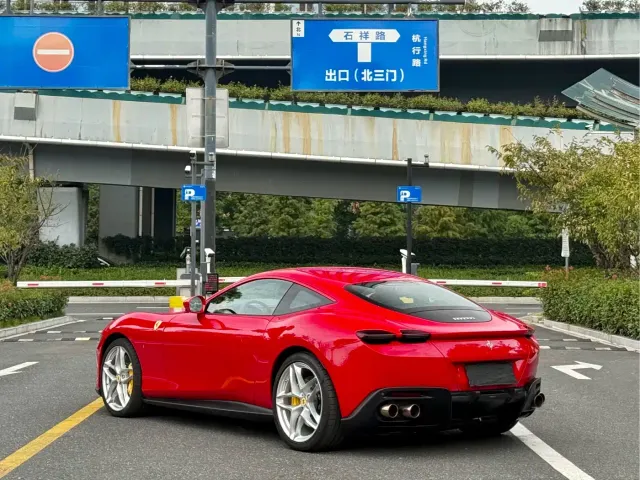 Ferrari Roma — Фото автомобиля 9