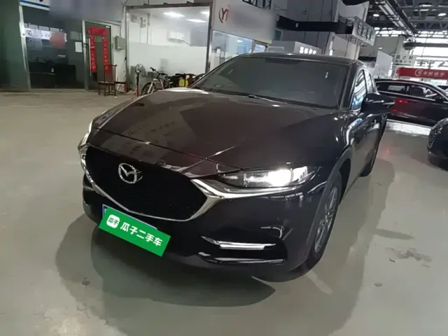 Фотография автомобиля — Mazda CX-4