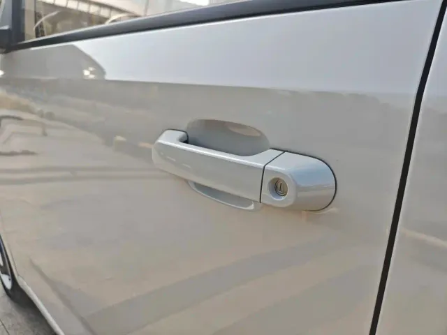 Wuling Hongguang Mini EV — Фото автомобиля 12