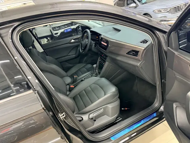 Volkswagen Tharu — Фото автомобиля 15