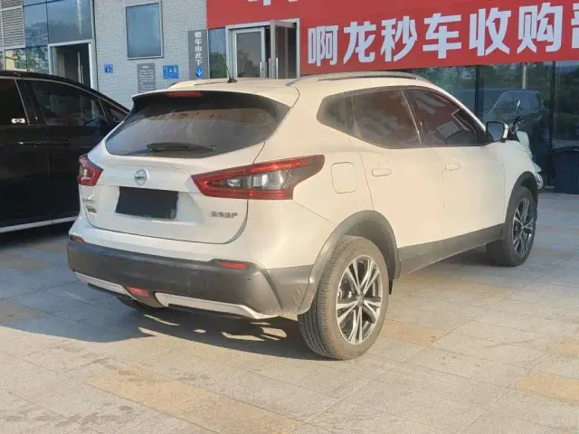 Nissan Qashqai — Фото автомобиля 8