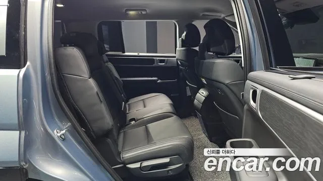 Hyundai Santa Fe — Фото автомобиля 18