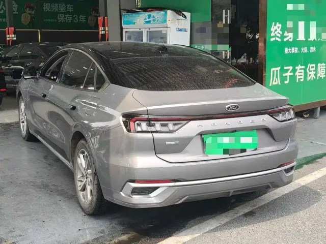 Ford Mondeo — Фото автомобиля 5