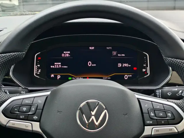 Volkswagen Passat — Фото автомобиля 5