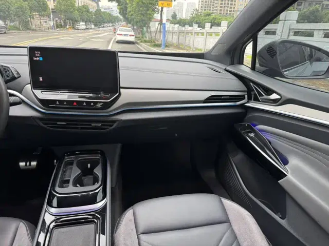 Volkswagen ID.4 Crozz — Фото автомобиля 4