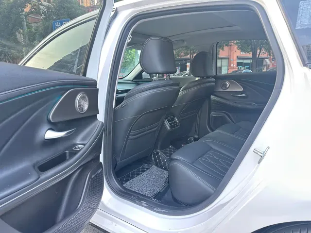Chery Arrizo 8 — Фото автомобиля 7