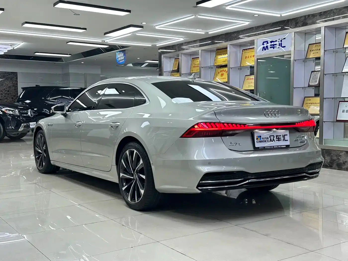 Audi Audi A7L 2022 45 TFSI quattro S-line Paladin — Фото автомобиля 6