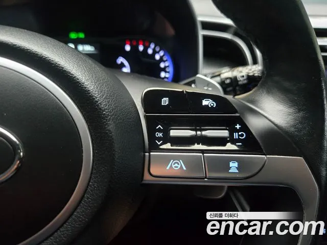 Hyundai Tucson Tucson (NX4) Бензин 1.6 турбо 2WD — Фото автомобиля 6