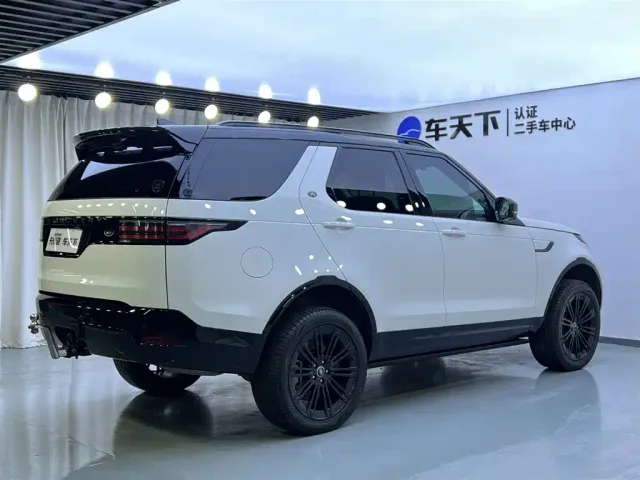 Land Rover Discovery — Фото автомобиля 4