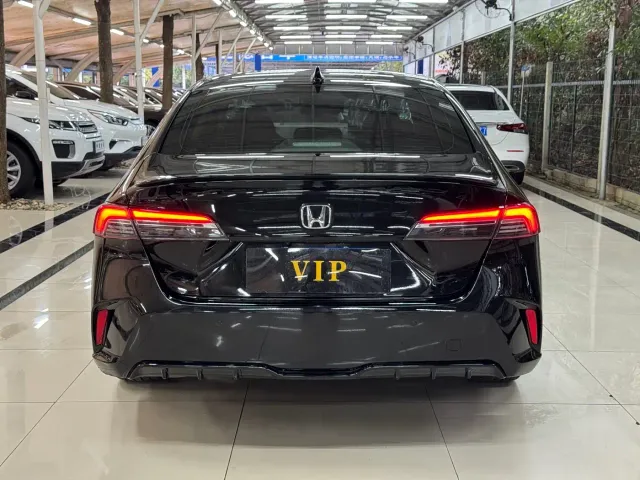 Honda Inspire — Фото автомобиля 5