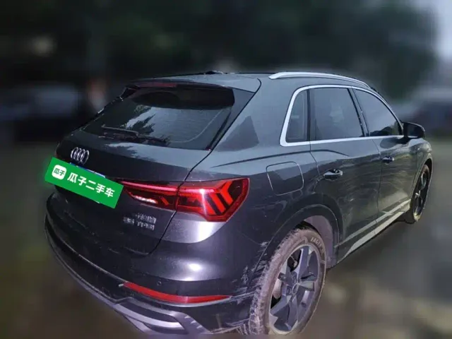 Audi Q3 — Фото автомобиля 4