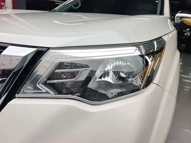 Nissan Terra — Фото автомобиля 23
