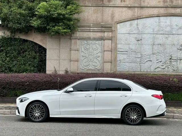 Mercedes-Benz C-Class — Фото автомобиля 11