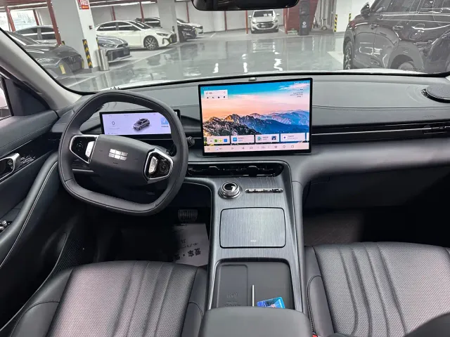 Geely Galaxy E5 — Фото автомобиля 12
