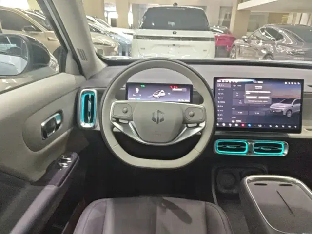 Leapmotor Leapmotor B10 2025 510 Joy Edition — Фото автомобиля 10