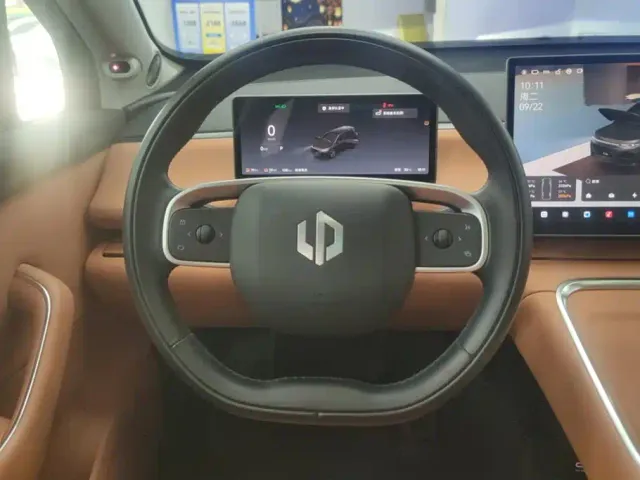 Leapmotor C16 — Фото автомобиля 15