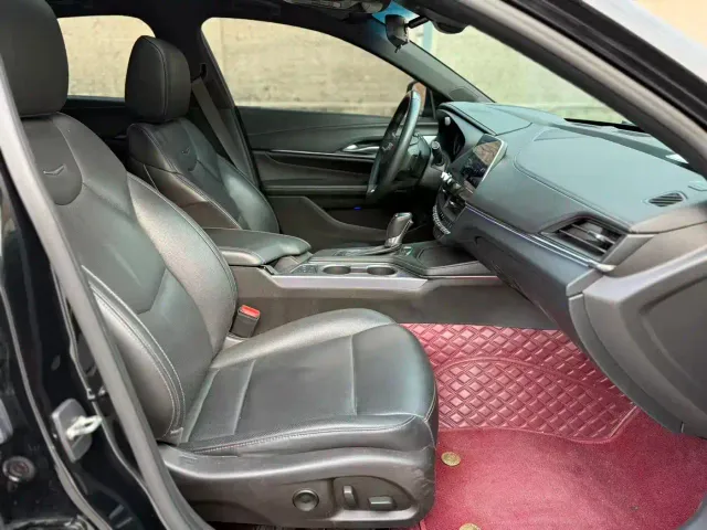 Cadillac CT4 — Фото автомобиля 8