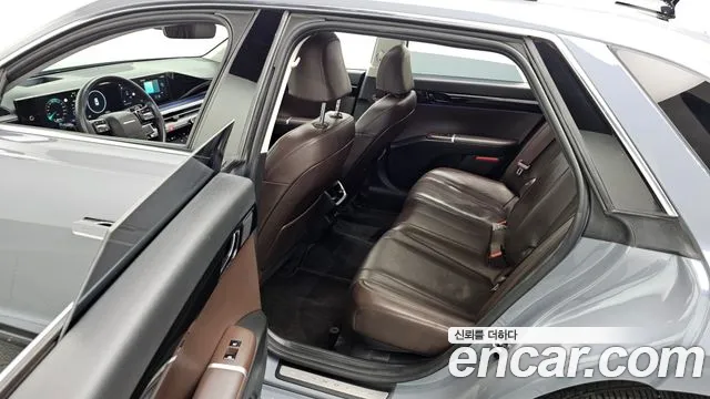 Hyundai Grandeur — Фото автомобиля 12
