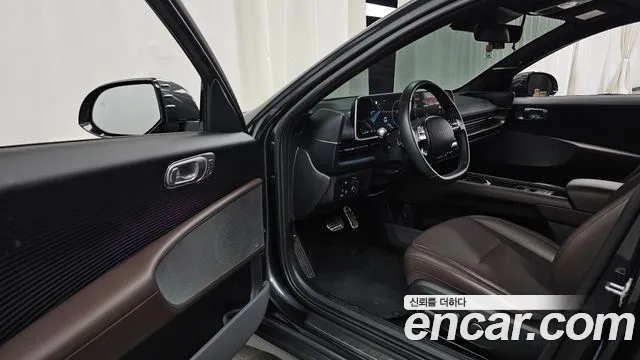 Hyundai Ioniq 6 — Фото автомобиля 15