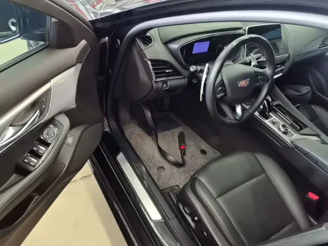 Cadillac CT5 — Фото автомобиля 15