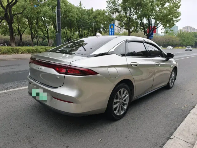 GAC Aion S — Фото автомобиля 5