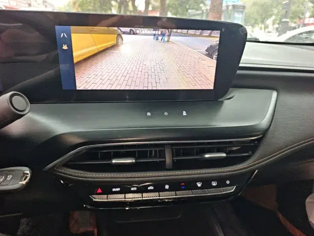 Buick Verano — Фото автомобиля 12