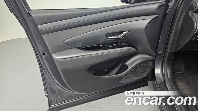 Hyundai Tucson Новый Tucson (NX4) Бензин 1.6 турбо 2WD — Фото автомобиля 24