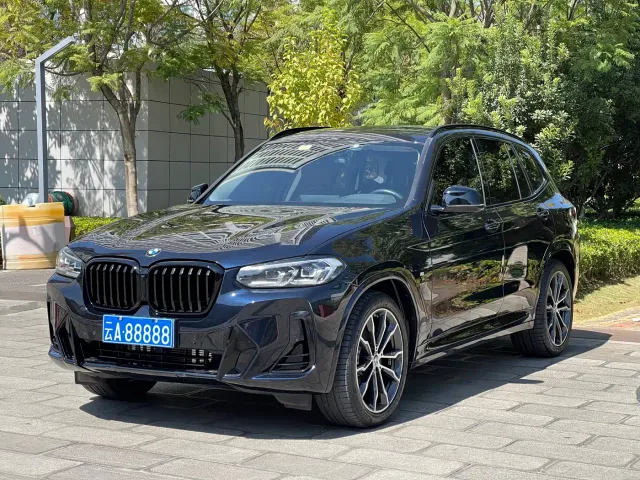 BMW X3 — Фото автомобиля 3