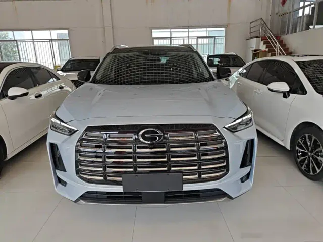 GAC Trumpchi GS4 — Фото автомобиля 2