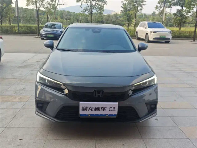 Honda Civic — Фото автомобиля 2