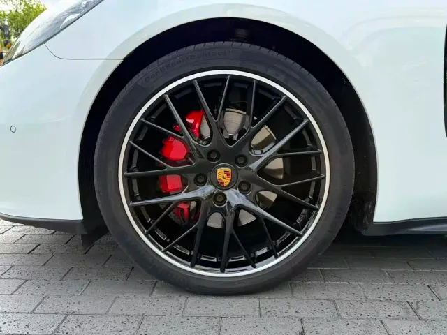Porsche Panamera — Фото автомобиля 7