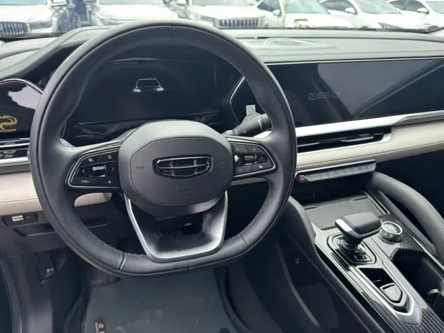 Geely Xingyue L — Фото автомобиля 5